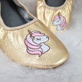 Copati &scaron;olski balerinke usnjeni zlati VUČKO PEKA UNICORN SAMOROG